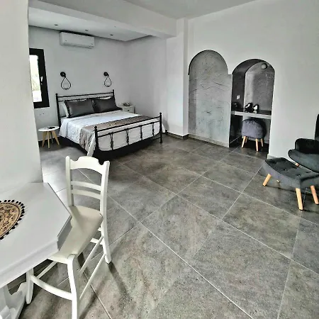 Aparthotel Anthonas Imerovigli (Santorini)