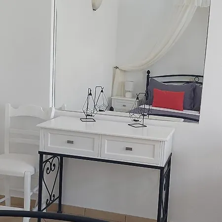Anthonas 3* Imerovigli (Santorini)