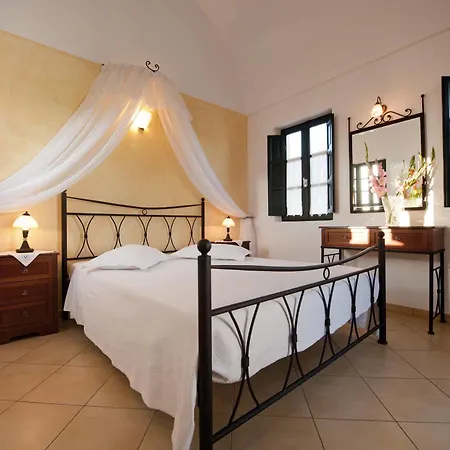 Apart Otel Anthonas Imerovigli (Santorini)